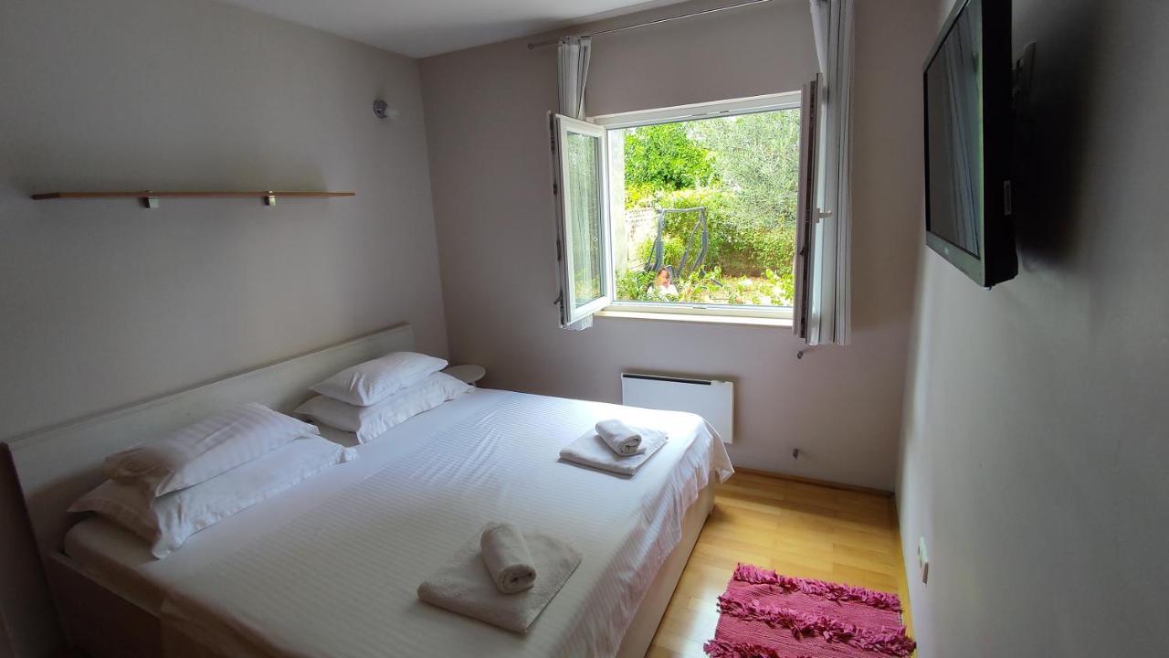 Apartment Garden Residence With Private Parking Split Kültér fotó